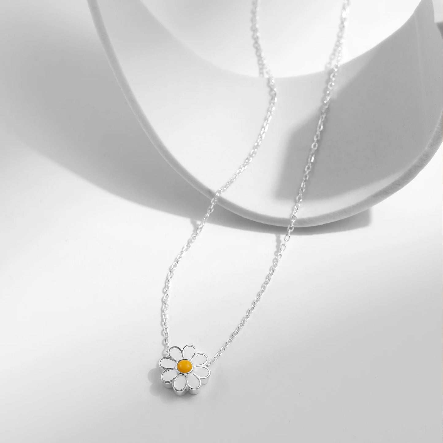 Daisy Necklace